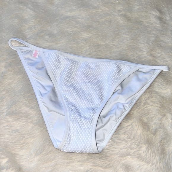 Victoria’s Secret Mesh String Bottoms - Picture 1 of 4